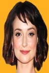 Milana Vayntrub